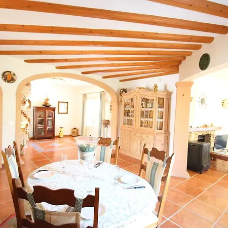 Buenavista Villa *